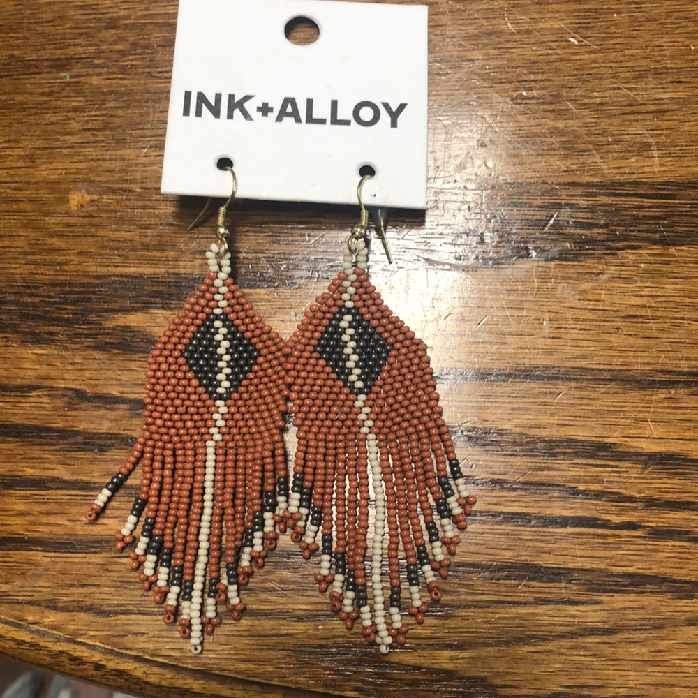 Ink and alloy earrings nwt